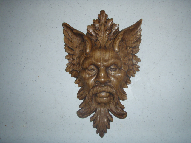 sculpteur animalier sur bois
